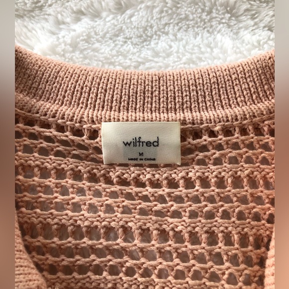 aritzia wilfred crotchet top - Picture 2 of 2
